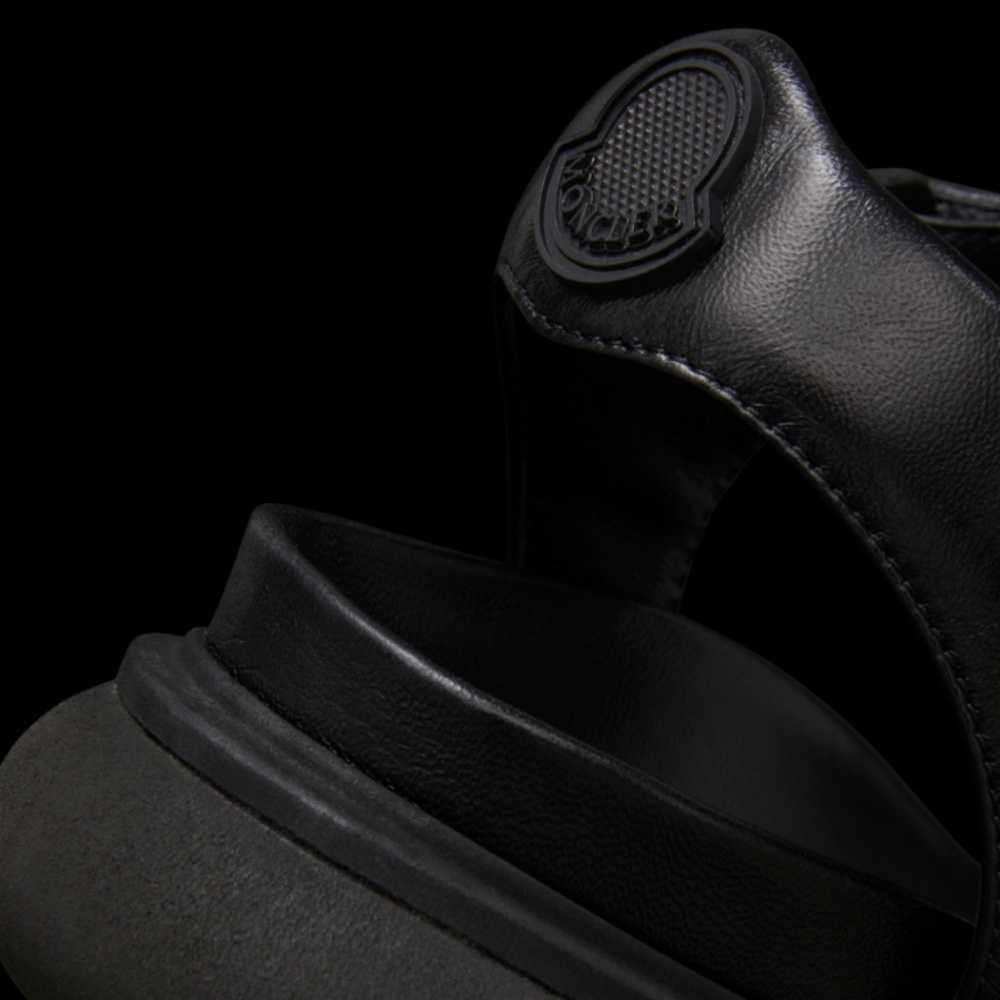Moncler Sandals - Picture 6 of 14